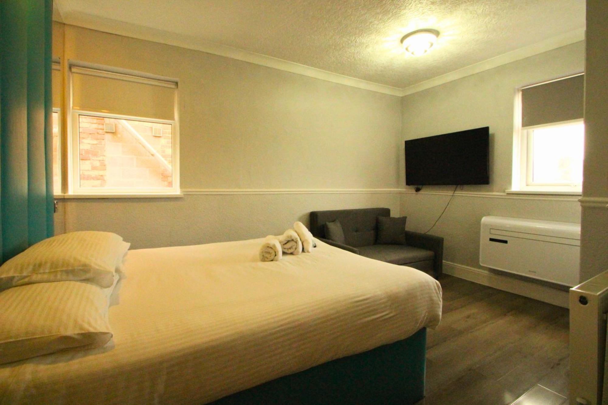 Oyo Abbey Lodge Hotel — Photos 3